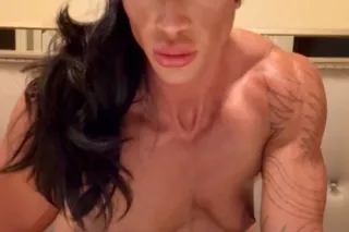 Muscle Mommy Jasmine - Image 7